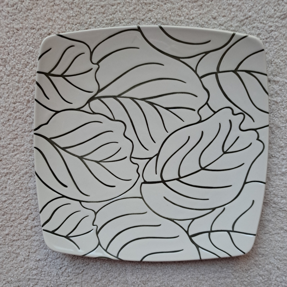 BRAND NEW serving dish with leaf engraving
